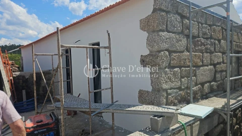Apartamento T2 para Venda em São João de Lourosa