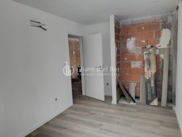 Apartamento T2 para Venda em São João de Lourosa