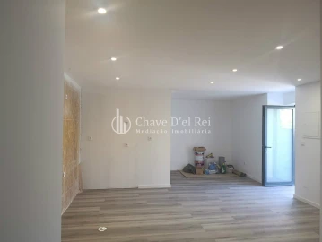 Apartamento T2 para Venda em São João de Lourosa