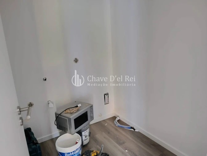 Apartamento T2 para Venda em São João de Lourosa Foto 31
