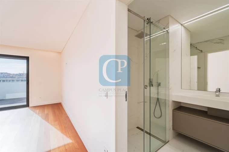 Apartamento T4 para Arrendamento em Matosinhos e Leça da Palmeira Foto 27