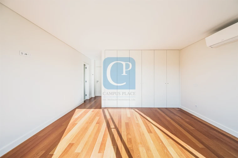 Apartamento T4 para Arrendamento em Matosinhos e Leça da Palmeira Foto 25