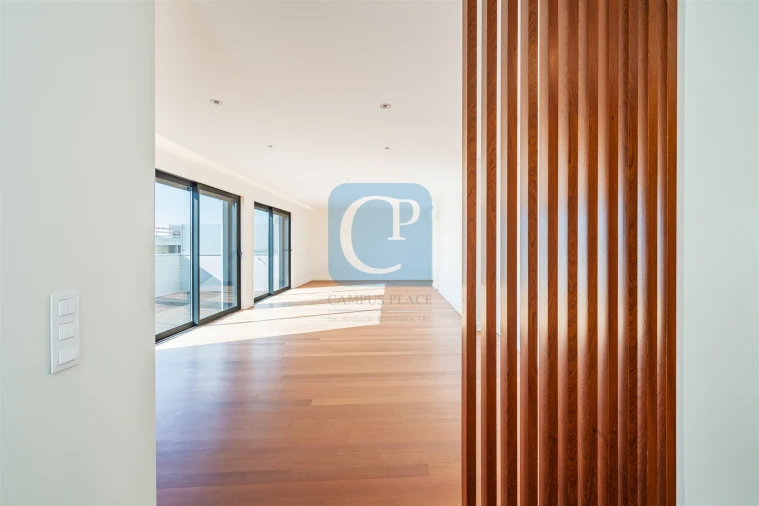 Apartamento T4 para Arrendamento em Matosinhos e Leça da Palmeira Foto 3