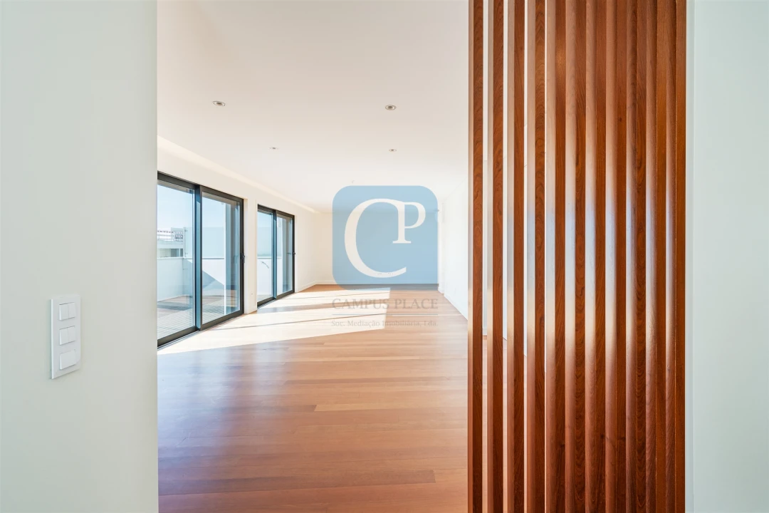 Apartamento T4 para Arrendamento em Matosinhos e Leça da Palmeira Foto 3