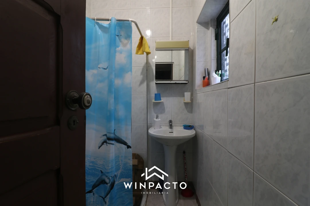 Moradia T3 para Venda em Canas de Senhorim Foto 16