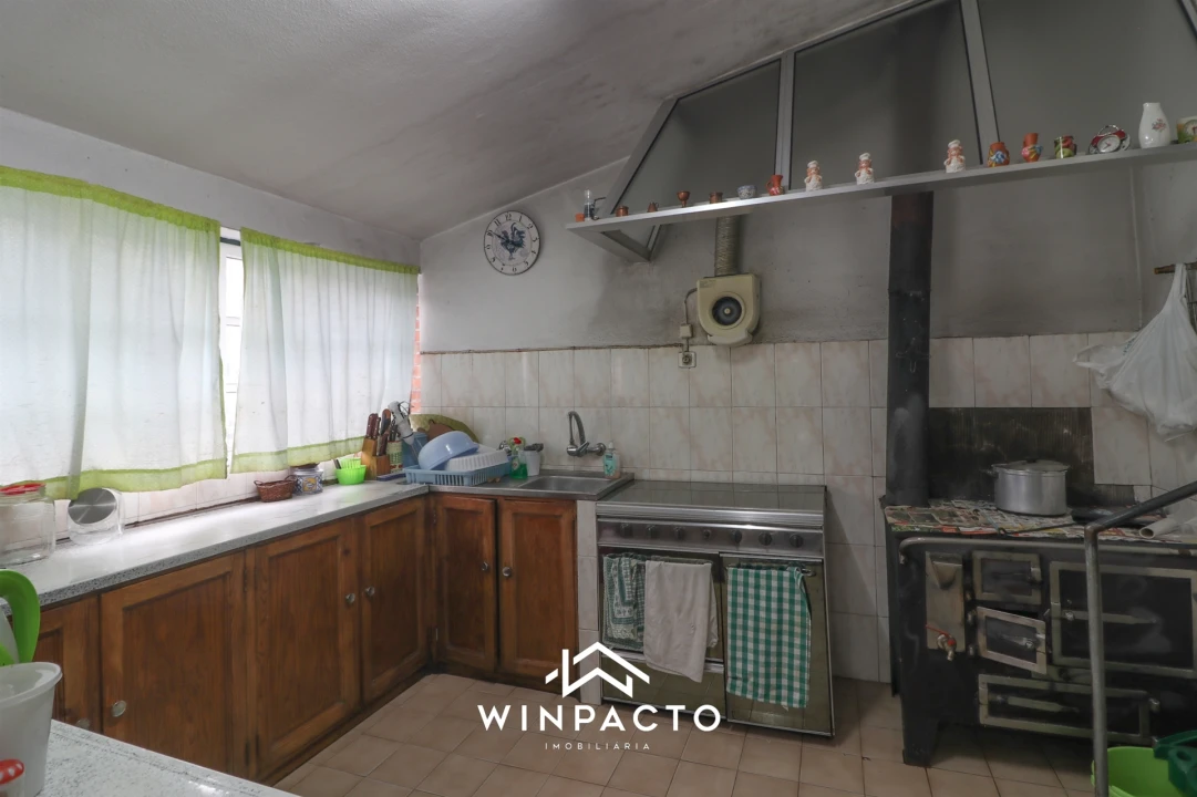 Moradia T3 para Venda em Canas de Senhorim Foto 5