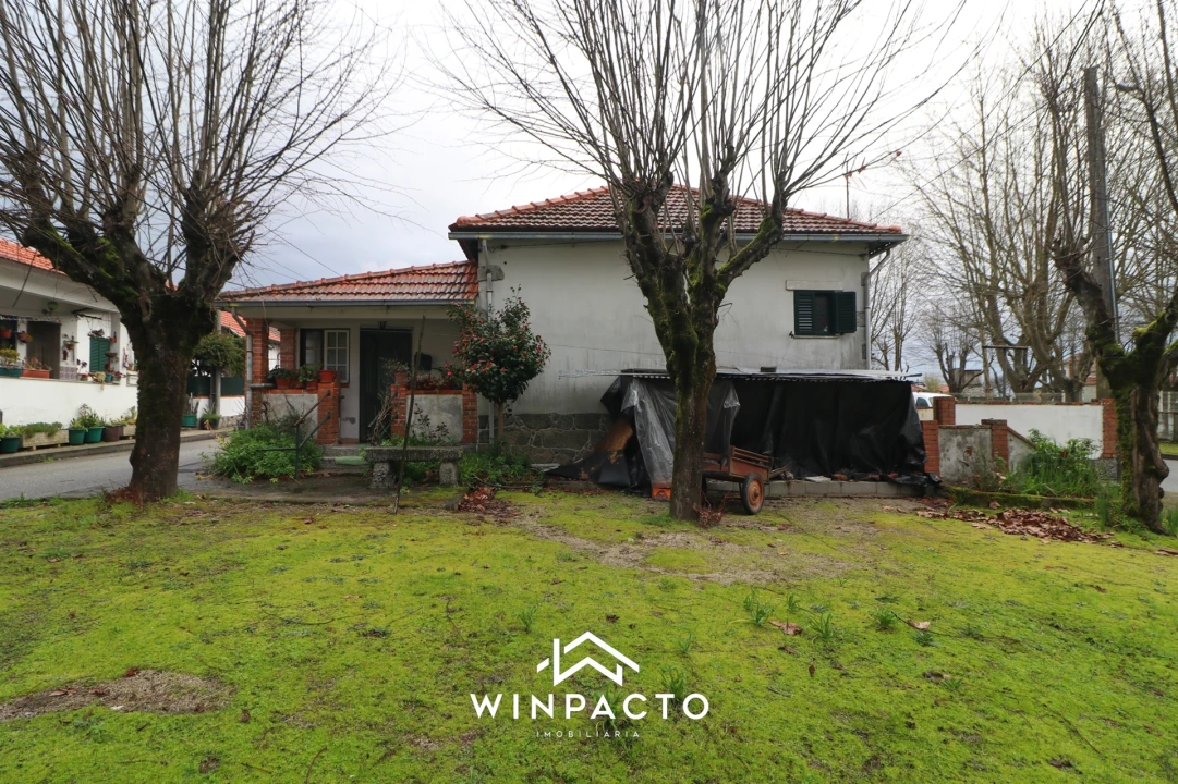 Moradia T3 para Venda em Canas de Senhorim Foto 2