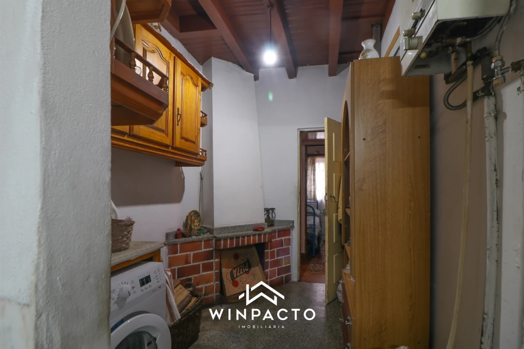 Moradia T3 para Venda em Canas de Senhorim Foto 8