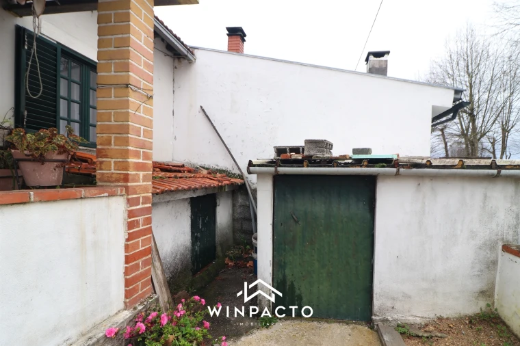 Moradia T3 para Venda em Canas de Senhorim Foto 21