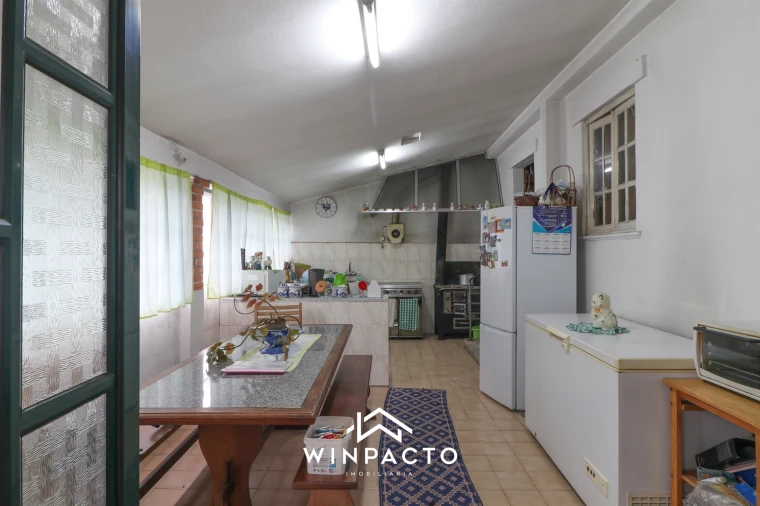 Moradia T3 para Venda em Canas de Senhorim Foto 4