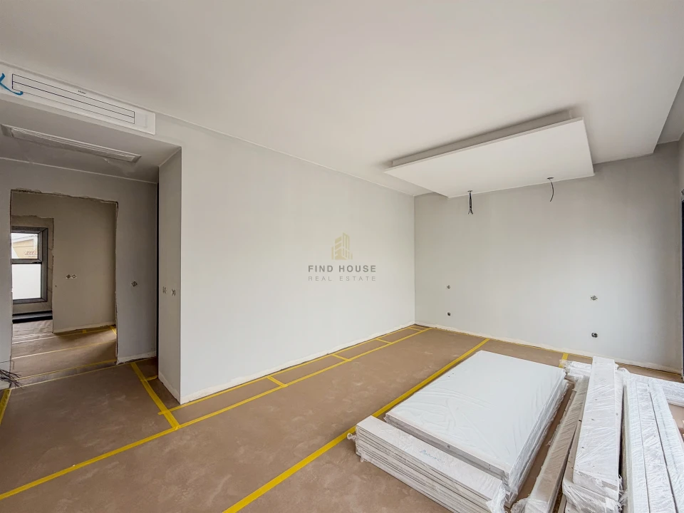 Moradia T5 para Venda em Carcavelos e Parede Foto 21