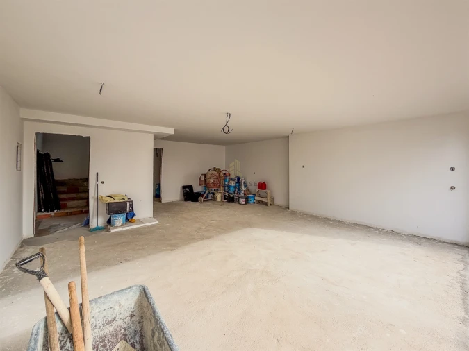 Moradia T5 para Venda em Carcavelos e Parede Foto 25