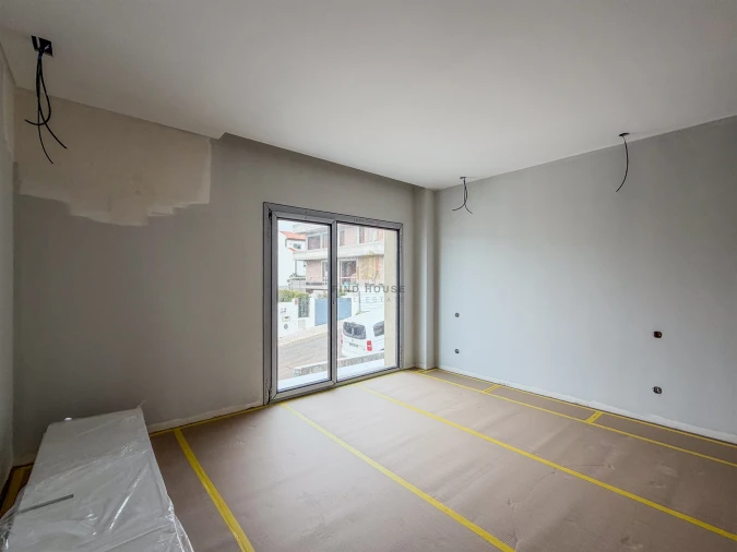 Moradia T5 para Venda em Carcavelos e Parede Foto 16