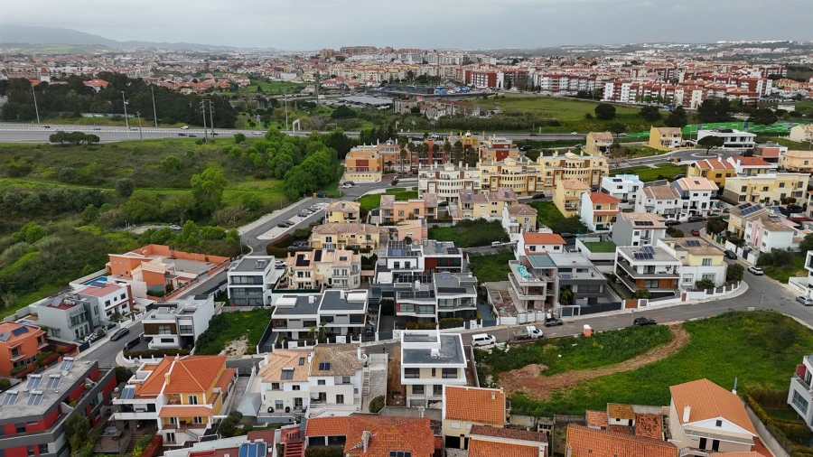 Moradia T5 para Venda em Carcavelos e Parede Foto 5