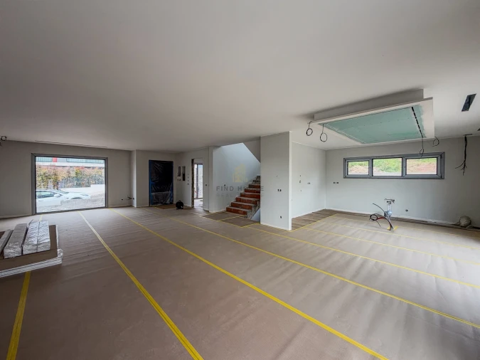 Moradia T5 para Venda em Carcavelos e Parede Foto 8