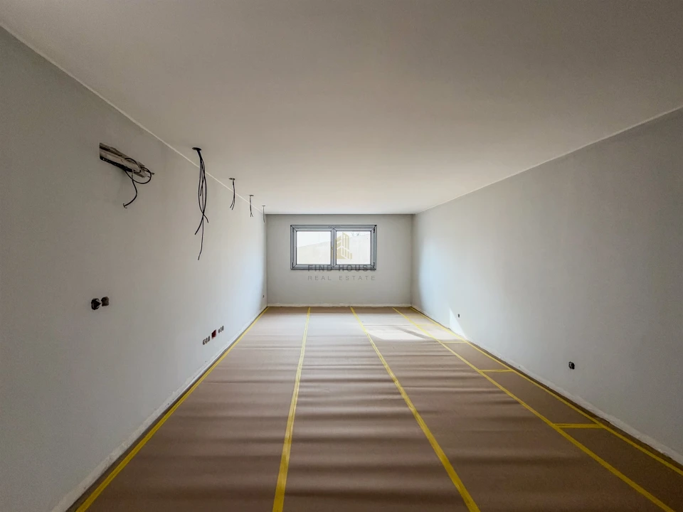 Moradia T5 para Venda em Carcavelos e Parede Foto 24