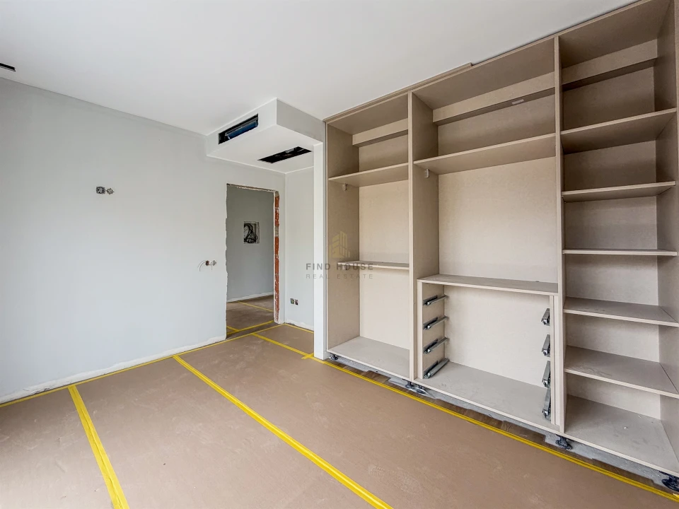 Moradia T5 para Venda em Carcavelos e Parede Foto 12