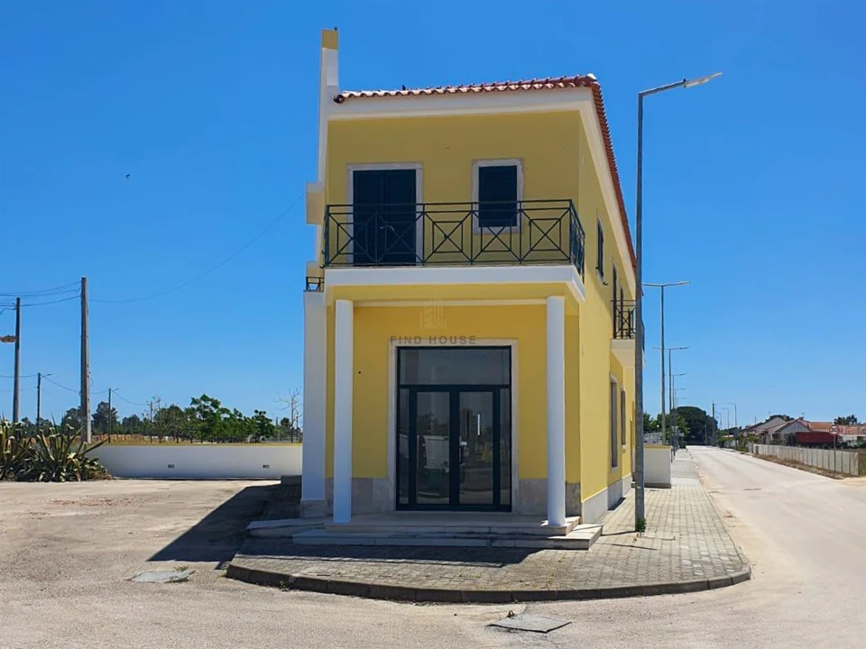 Moradia T4 para Venda em Salvaterra de Magos e Foros de Salvaterra Foto 8