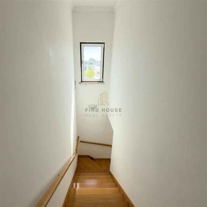 Moradia T4 para Venda em Salvaterra de Magos e Foros de Salvaterra Foto 10