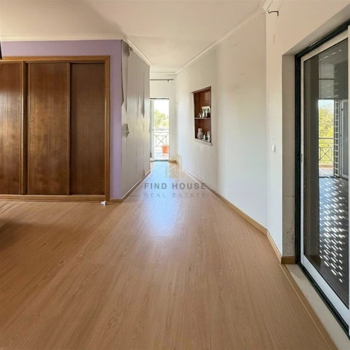 Moradia T4 para Venda em Salvaterra de Magos e Foros de Salvaterra Foto 14