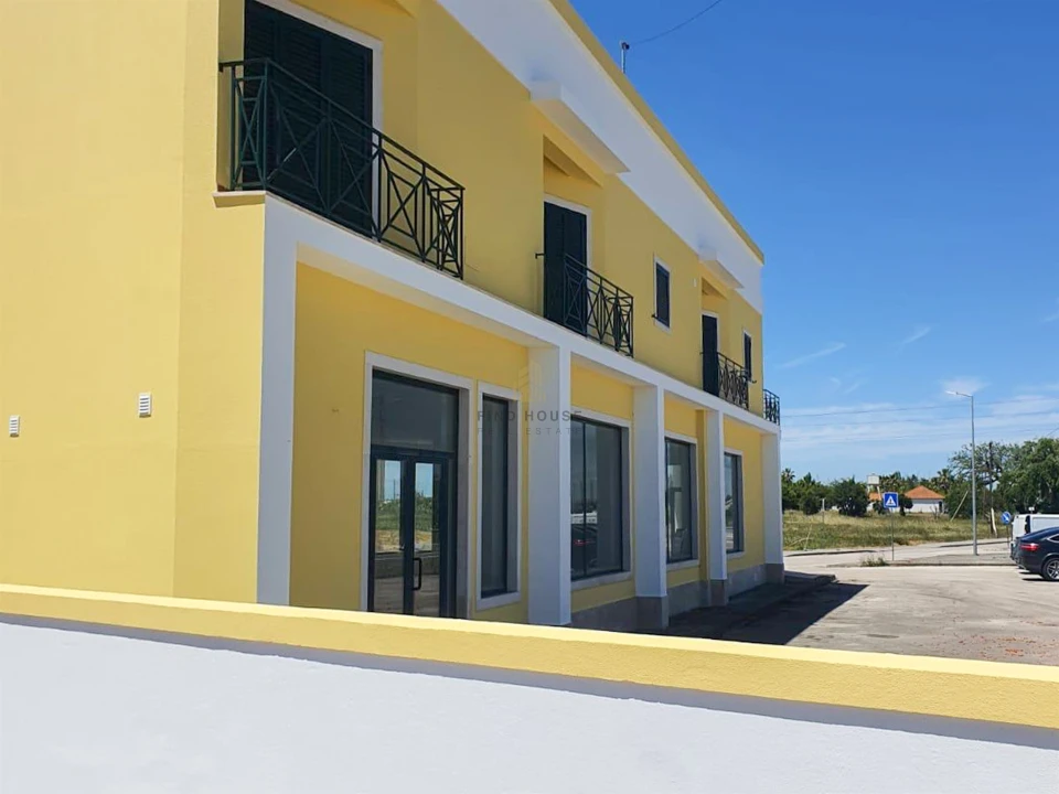 Moradia T4 para Venda em Salvaterra de Magos e Foros de Salvaterra Foto 3