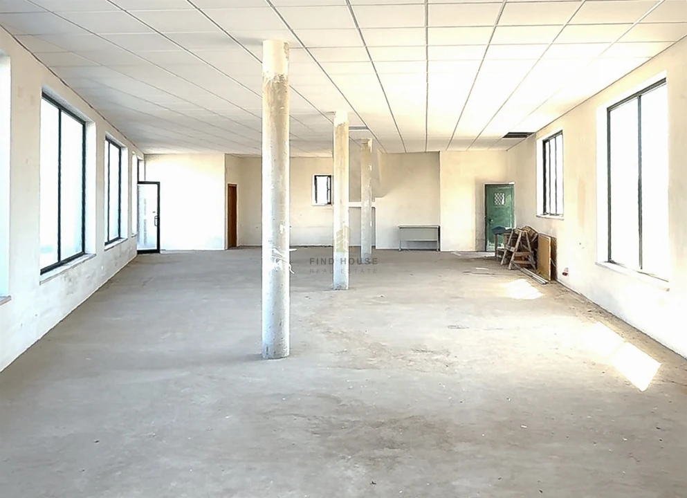 Moradia T4 para Venda em Salvaterra de Magos e Foros de Salvaterra Foto 25