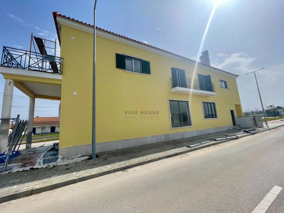 Moradia T4 para Venda em Salvaterra de Magos e Foros de Salvaterra Foto 5