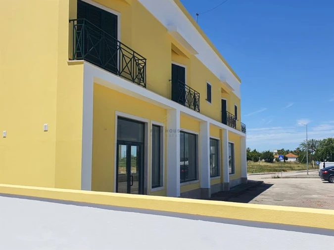 Apartamento T4 para Venda em Salvaterra de Magos e Foros de Salvaterra Foto 2