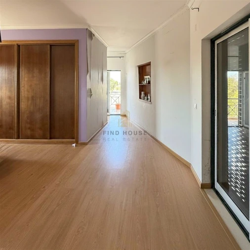 Apartamento T4 para Venda em Salvaterra de Magos e Foros de Salvaterra Foto 14