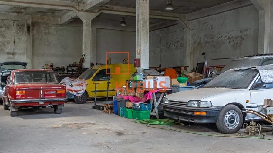Armazém para Venda em Chamusca e Pinheiro Grande