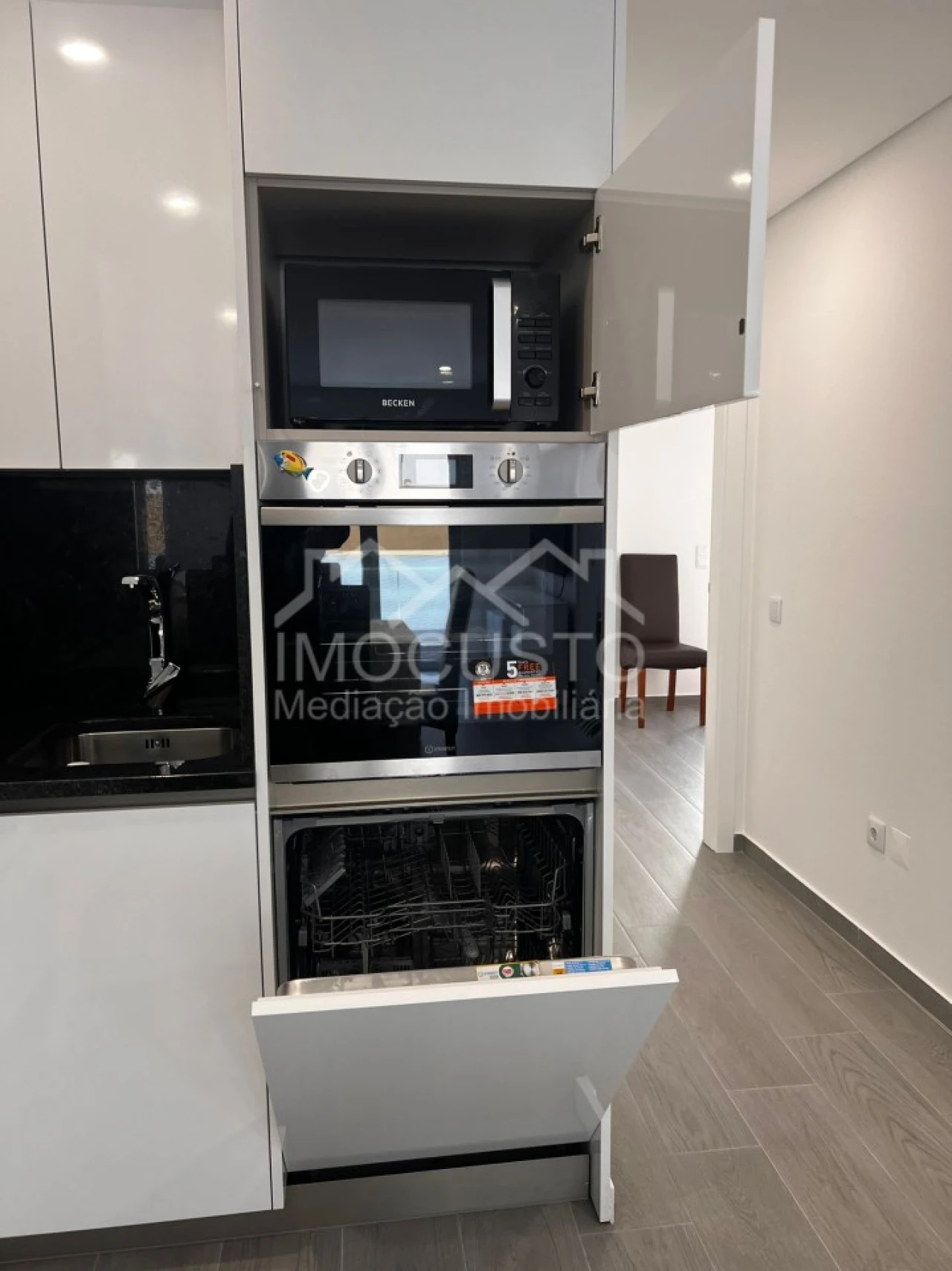 Apartamento T2 para Arrendamento férias em Monte Gordo Foto 11