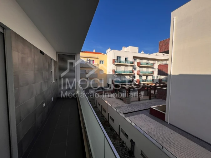 Apartamento T2 para Arrendamento férias em Monte Gordo Foto 7