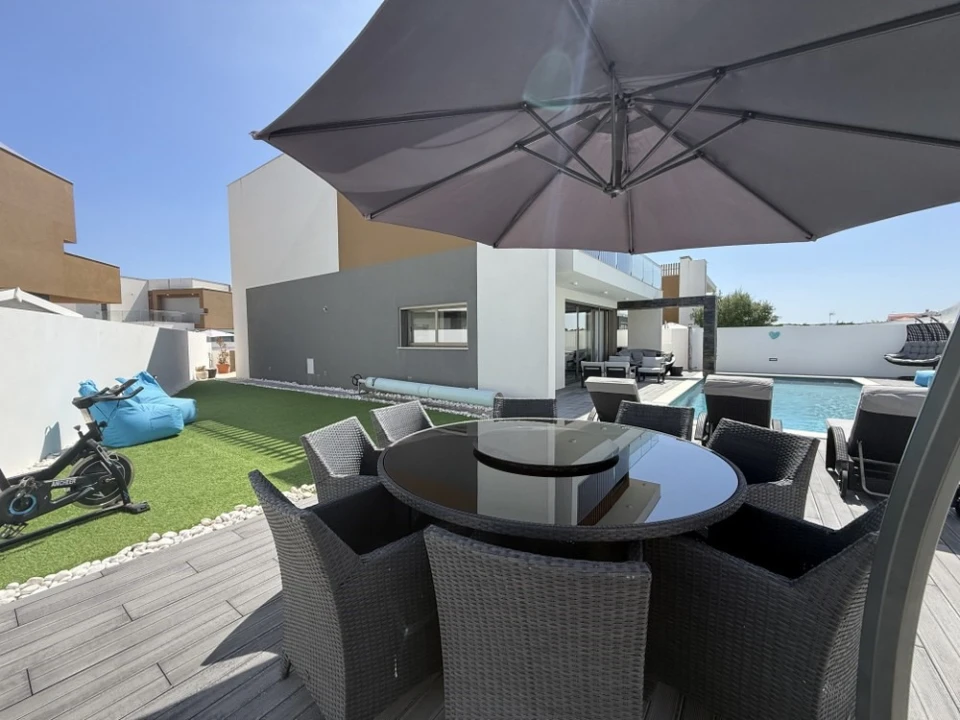 Moradia T4 para Venda em Tornada e Salir do Porto Foto 16