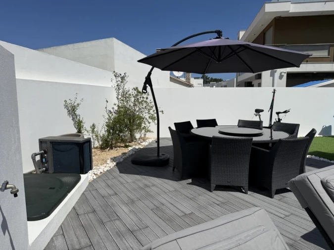 Moradia T4 para Venda em Tornada e Salir do Porto Foto 15