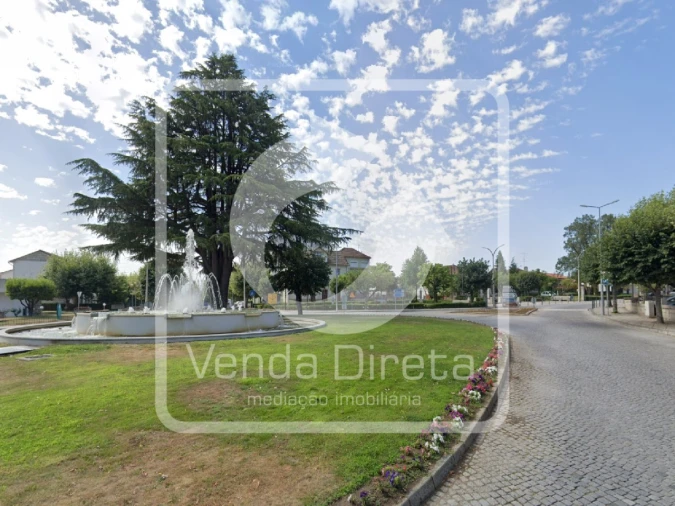 Prédio para Venda em Nelas Foto 11