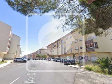Apartamento T2 para Venda em Rio de Mouro