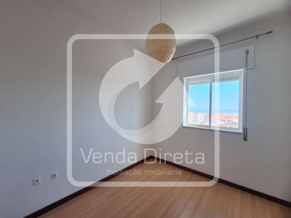 Apartamento T3 para Arrendamento em Barreiro e Lavradio Foto 27