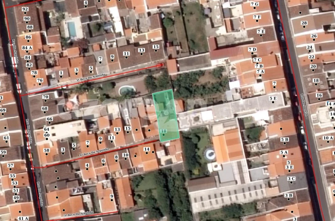 Moradia T1 para Venda em Ponta Delgada (São Sebastião) Foto 2