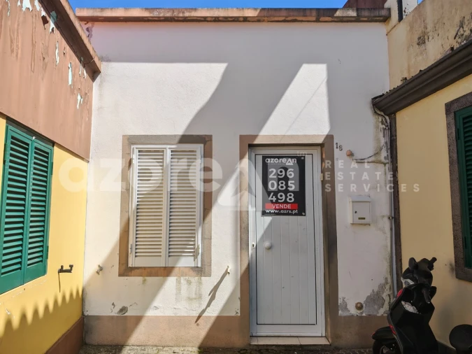 Moradia T1 para Venda em Ponta Delgada (São Sebastião)