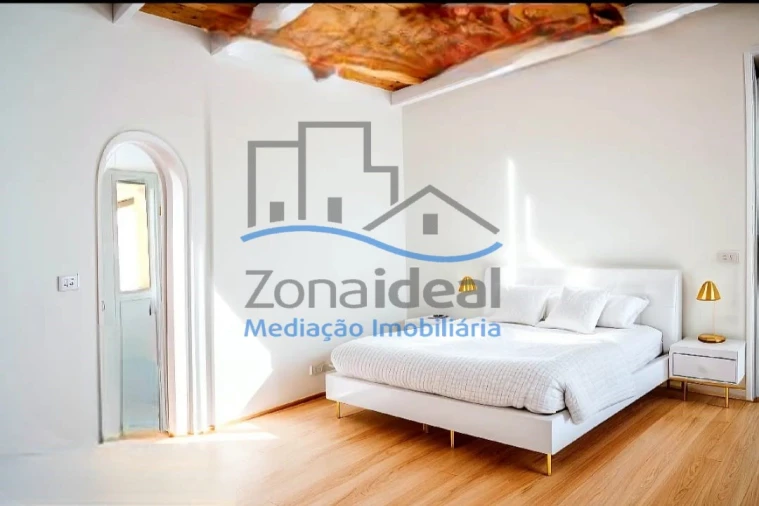 Moradia T2 para Venda em Abrigada e Cabanas de Torres Foto 23