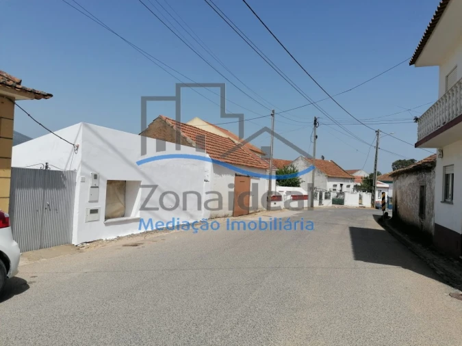 Moradia T2 para Venda em Abrigada e Cabanas de Torres Foto 16