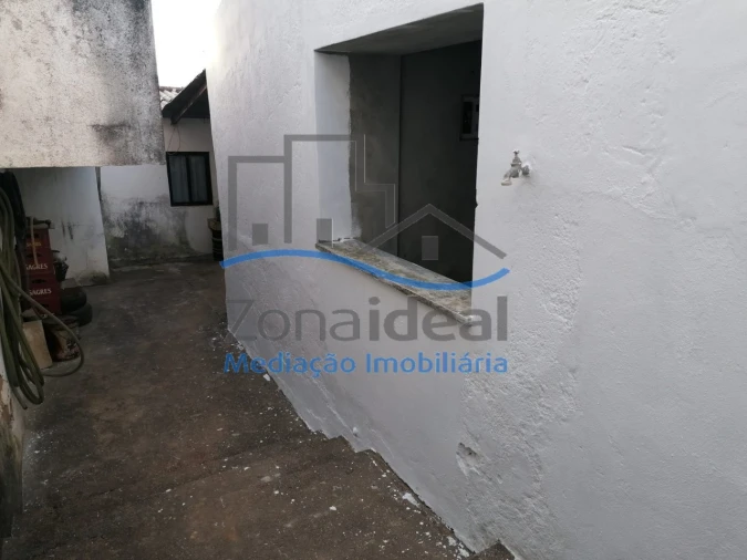Moradia T2 para Venda em Abrigada e Cabanas de Torres Foto 30