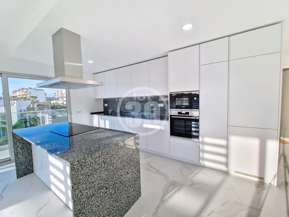 Apartamento T2 para Venda em Albufeira e Olhos de Água Foto 9