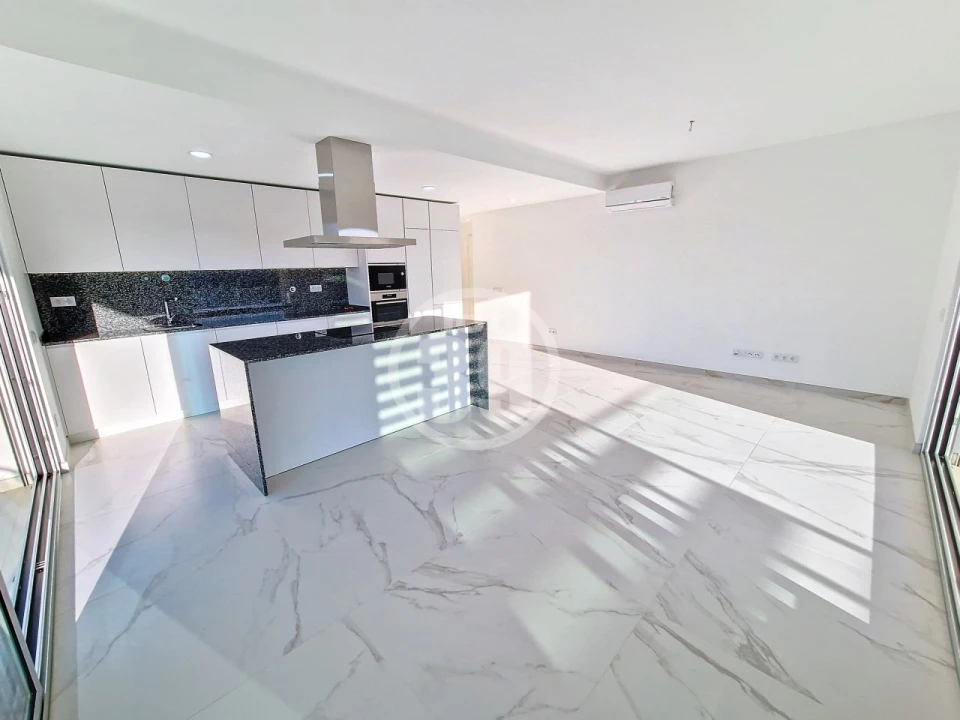 Apartamento T2 para Venda em Albufeira e Olhos de Água Foto 17