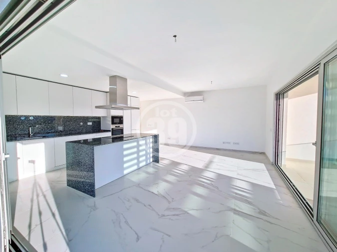 Apartamento T2 para Venda em Albufeira e Olhos de Água Foto 10