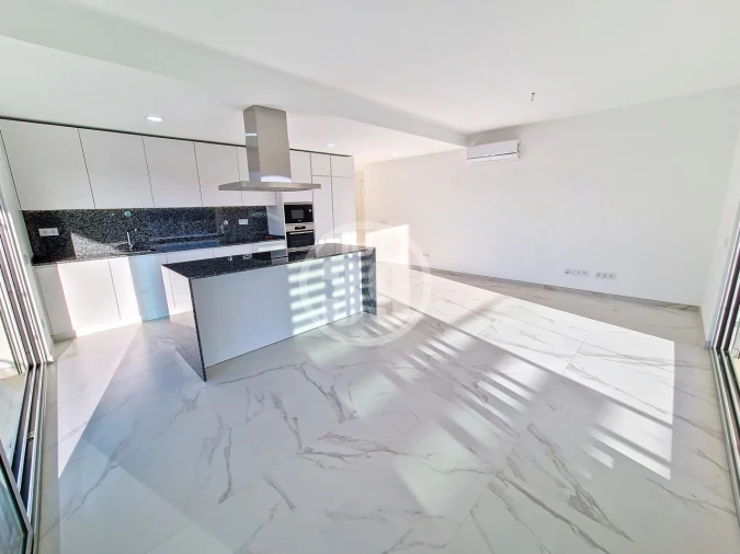 Apartamento T2 para Venda em Albufeira e Olhos de Água Foto 17