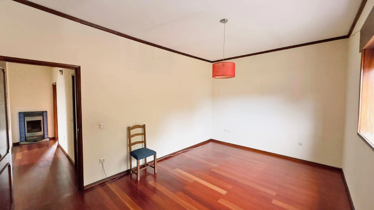 Moradia T5 para Venda em Margaride, Várzea, Lagares, Varziela, Moure Foto 12