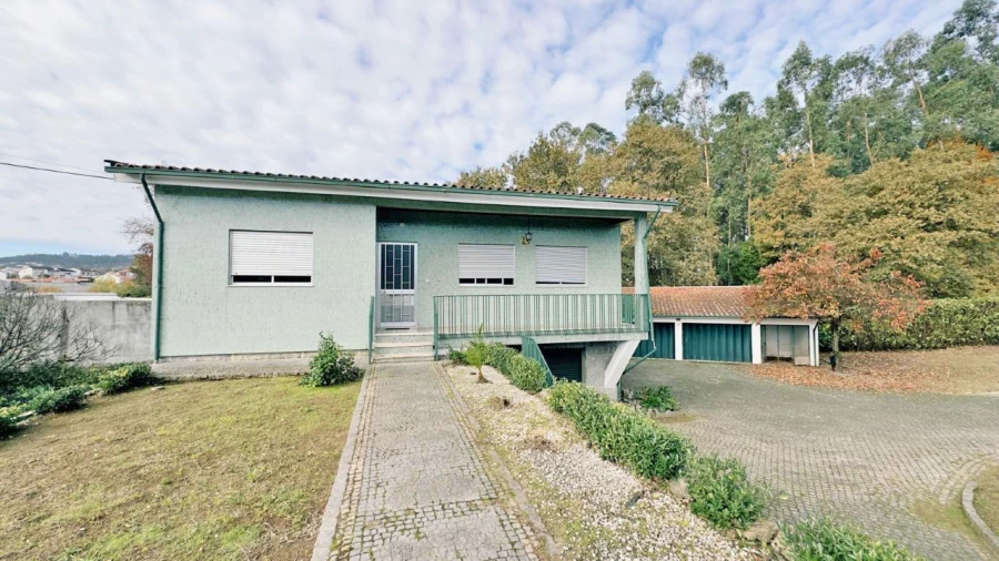 Moradia T5 para Venda em Margaride, Várzea, Lagares, Varziela, Moure Foto 3