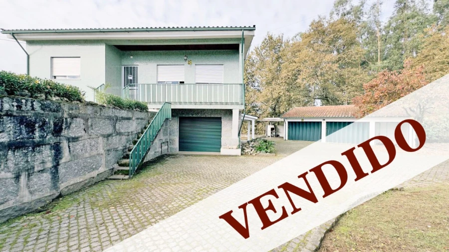 Moradia T5 para Venda em Margaride, Várzea, Lagares, Varziela, Moure Foto 1