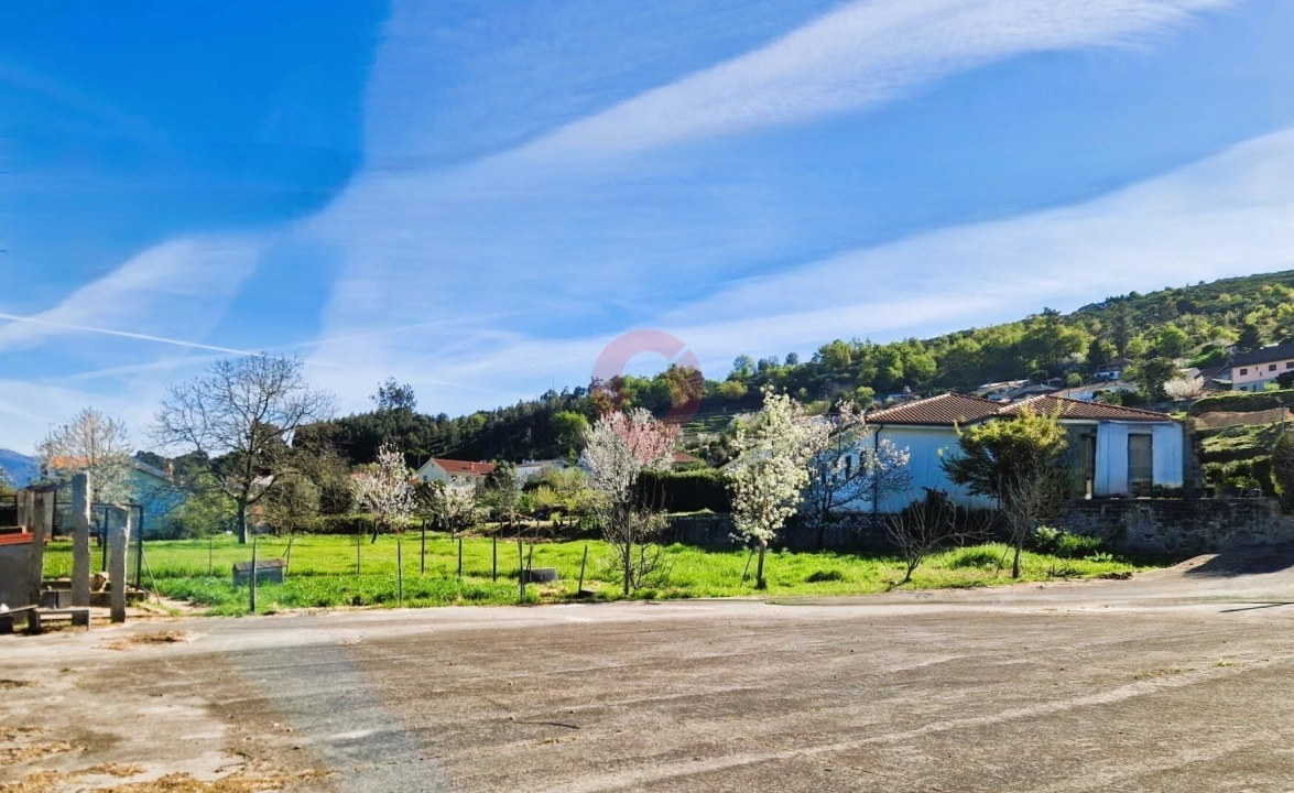 Moradia T3 para Venda em Longos Vales Foto 15